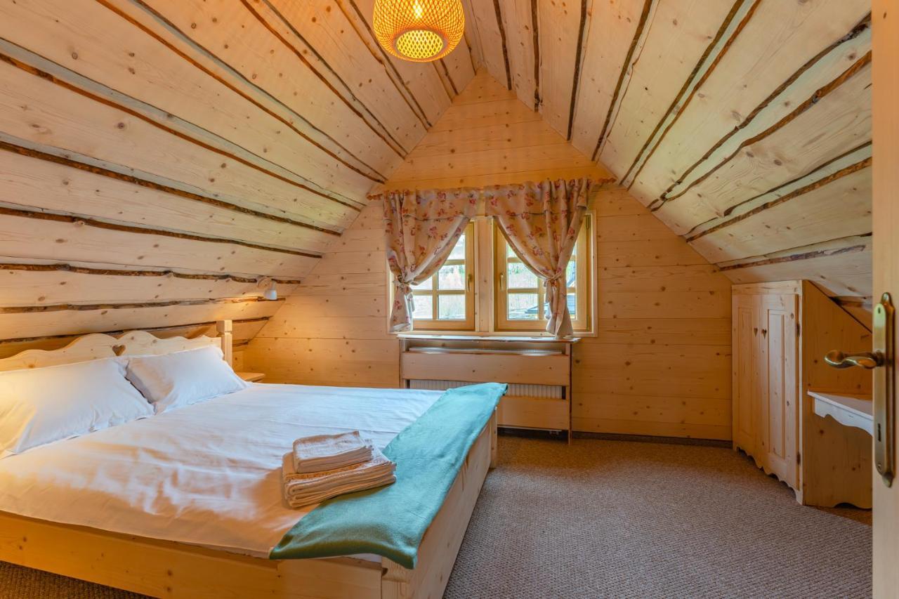 Cabane de Poveste Bran  Extérieur photo