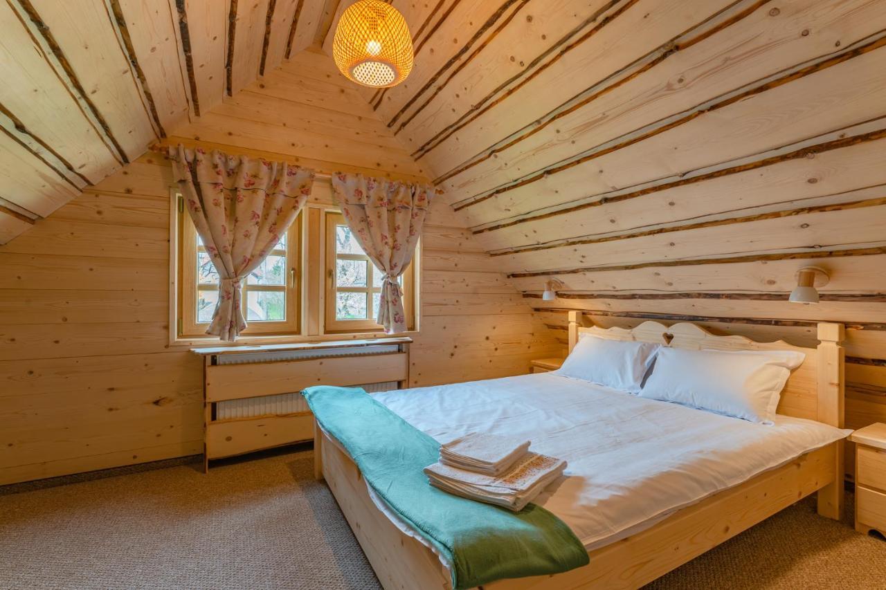 Cabane de Poveste Bran  Extérieur photo